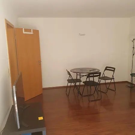 Close To Airport Apartment Luxembourg